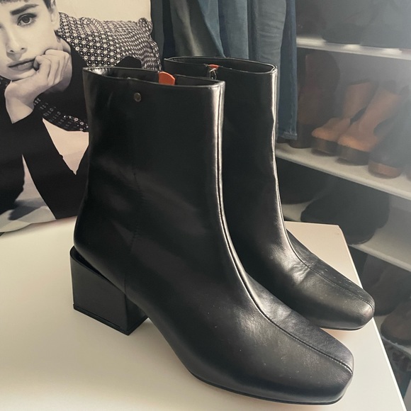 Booties - Picture 7 of 7